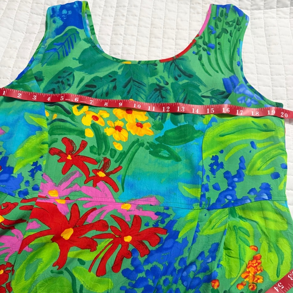 Vibrant Floral Midi Dress - Green and Red - Picture 7 of 11